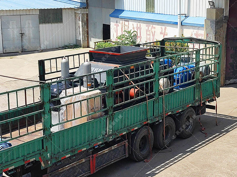建築垃圾混凝土破碎賺錢嗎？液壓對輥春水堂视频APP再生骨料能否達標回用？
